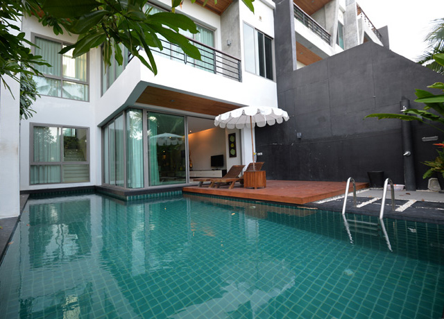 EVA |  Pool Villa
