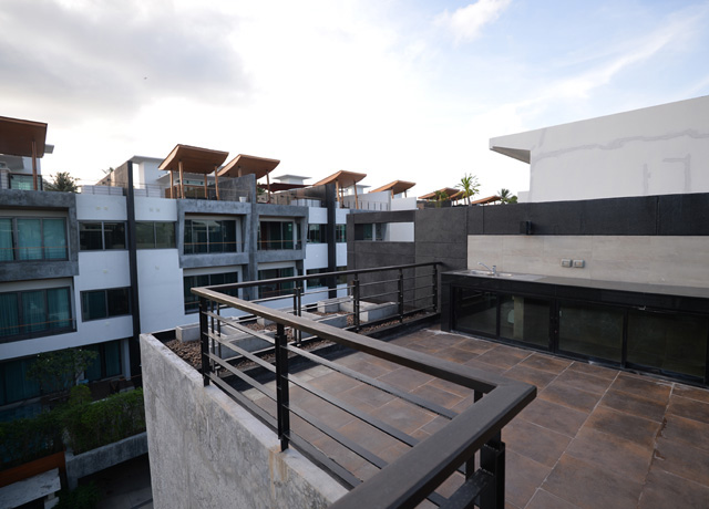 EVA |  Pool Villa